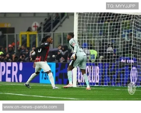 迈尼昂成功扑出恰20点球展现心理博弈技巧有效干扰对手节奏 迈尼昂成功扑出恰20点球展现心理博弈技巧有效干扰对手节奏